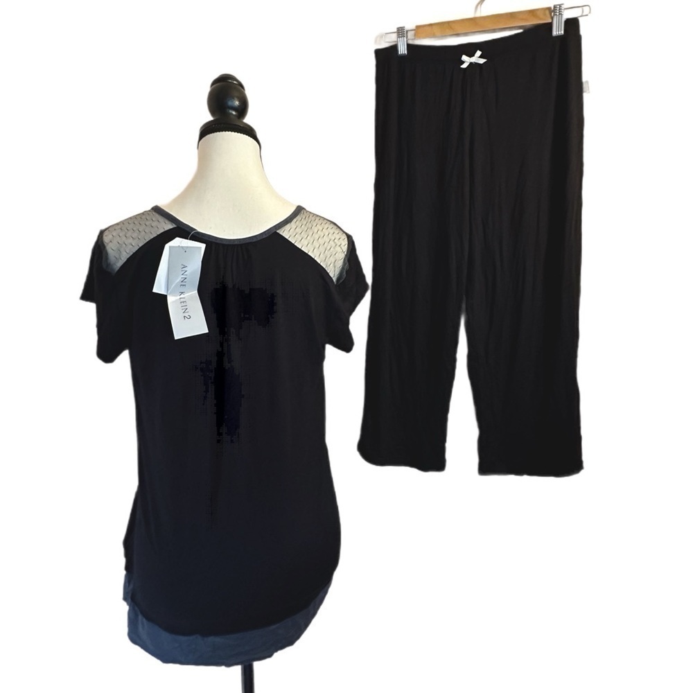 Women’s 2 Piece Pajama Set - Size S - NWT - Picture 2 of 6